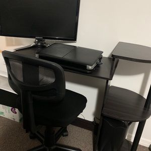 Laptop desk anda Chair